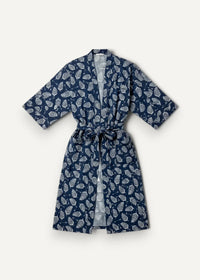 Cotton men’s kimono robe in navy blue with white leaf pattern short sleeves and tied waist front view