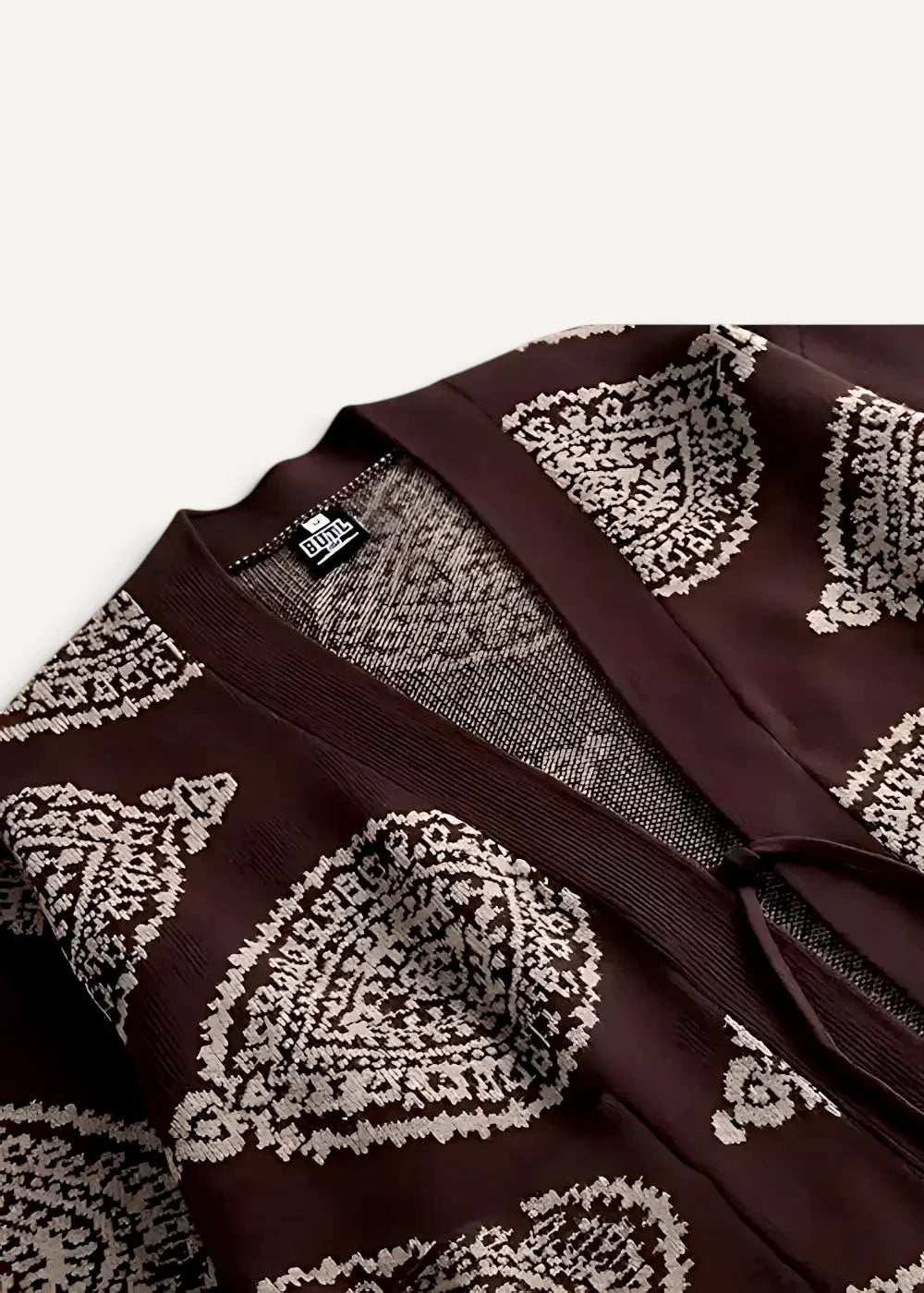 Haori Japanese kimono jacket maroon cardigan with intricate white paisley patterns ribbed neckline and front tie closure