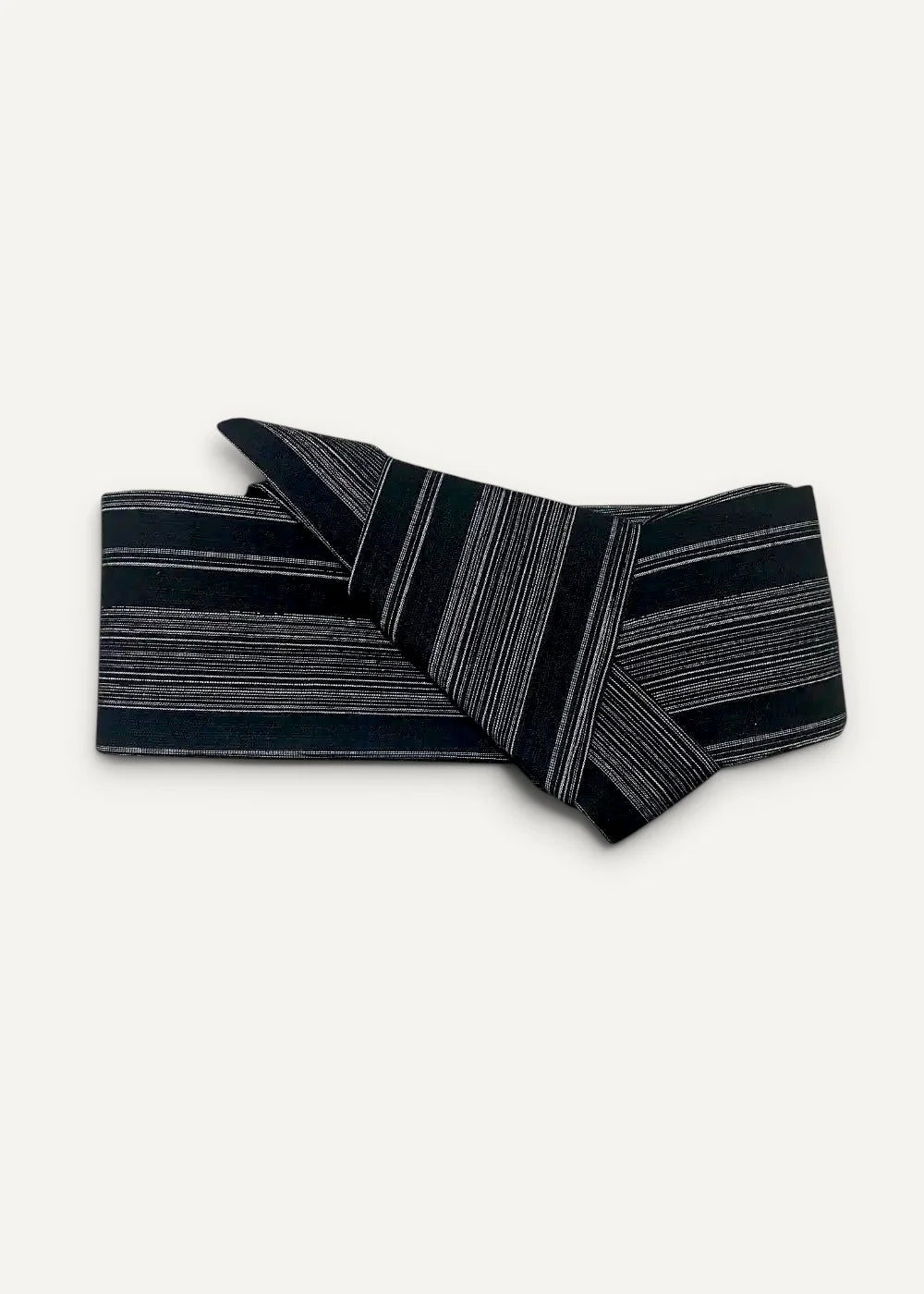 Men’s kimono traditional black and silver striped fabric belt with knotted design for secure fit