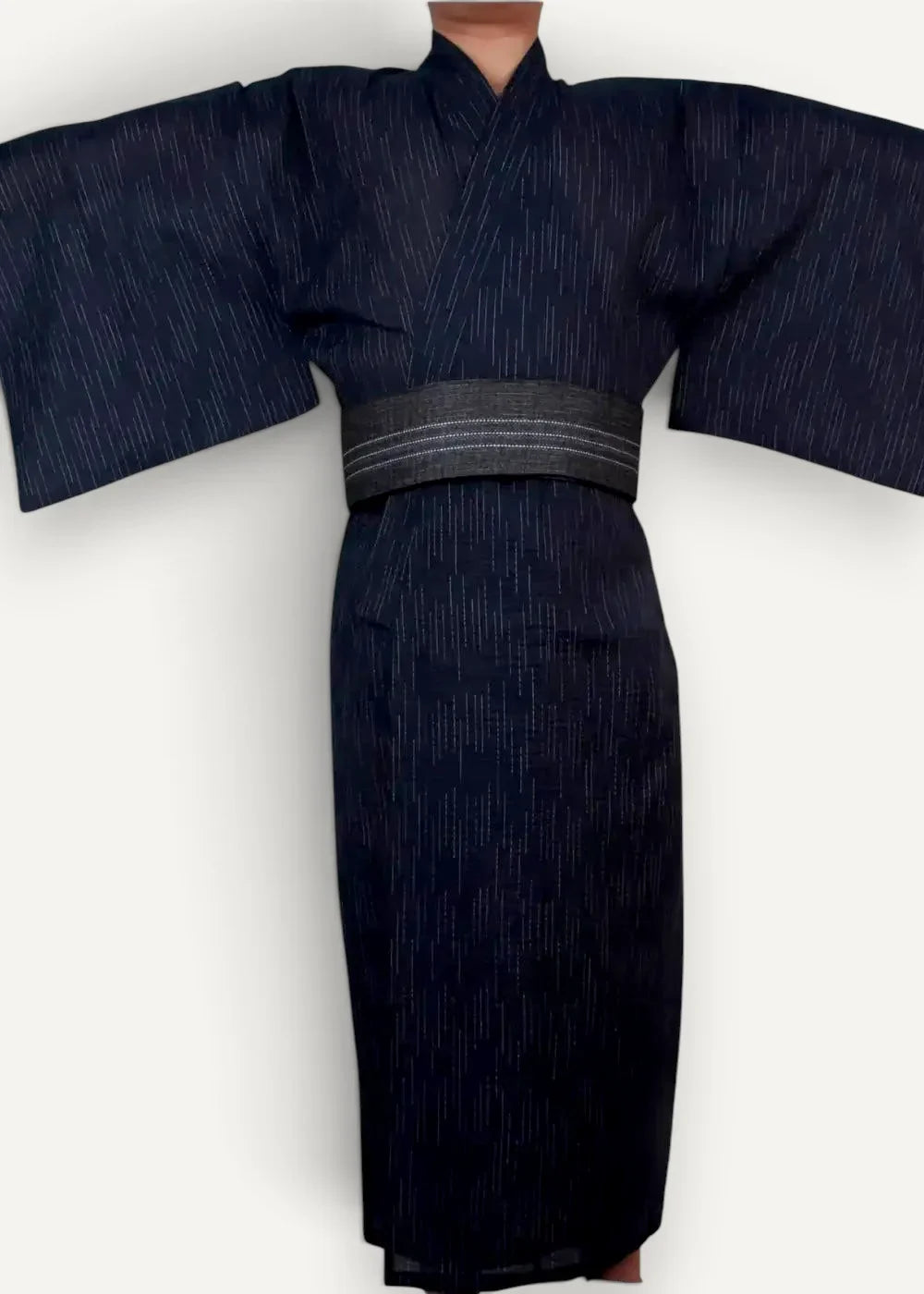 Men’s kimono traditional in dark blue with subtle vertical stripes and a matching belt with two thin horizontal bands
